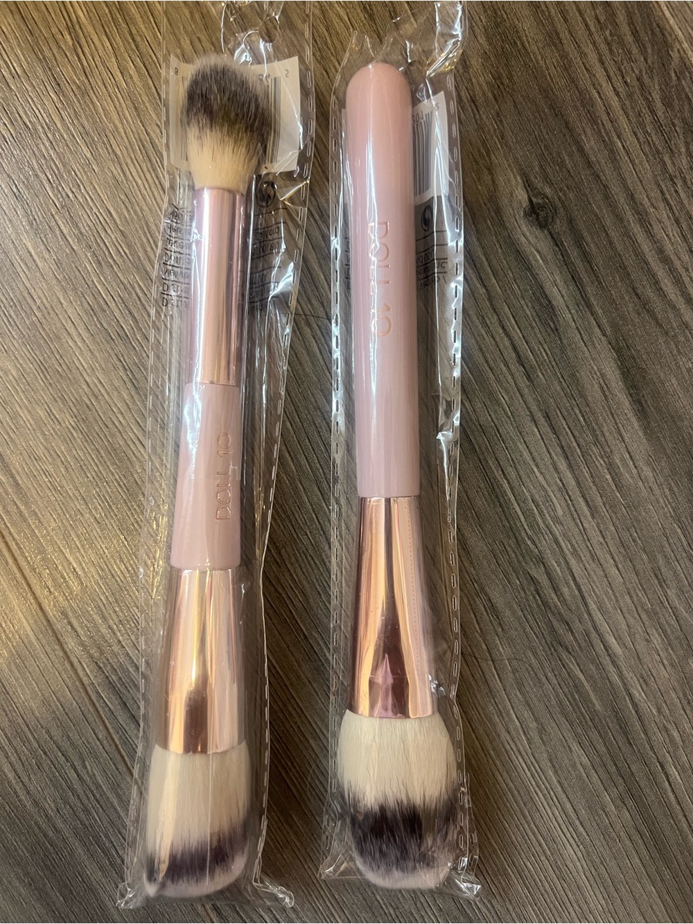 DOLL 10 Pink Makeup Brush Set bronzing and filtering powder NEW and sealed